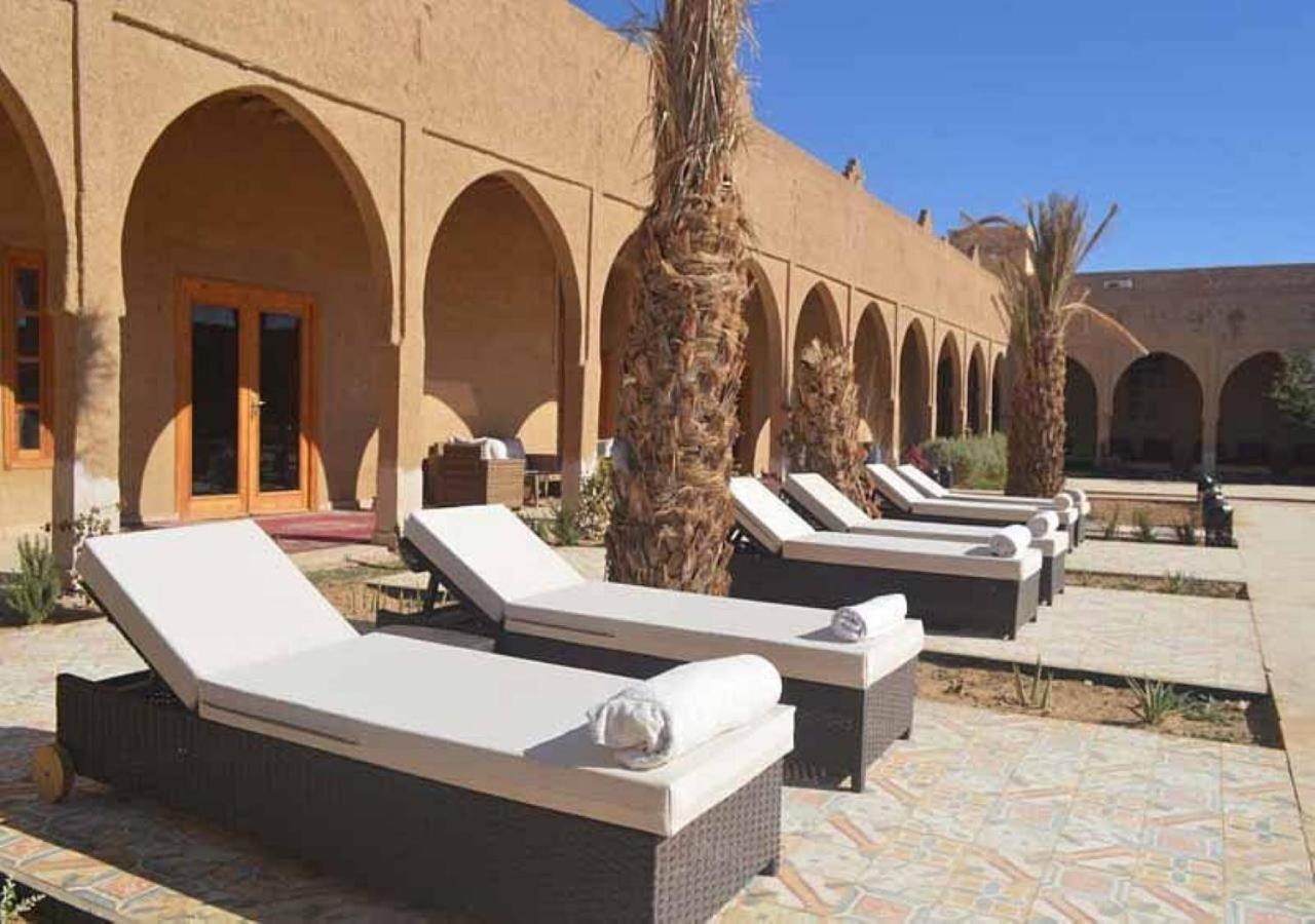 Kasr Tin Hinane Merzouga Exterior foto